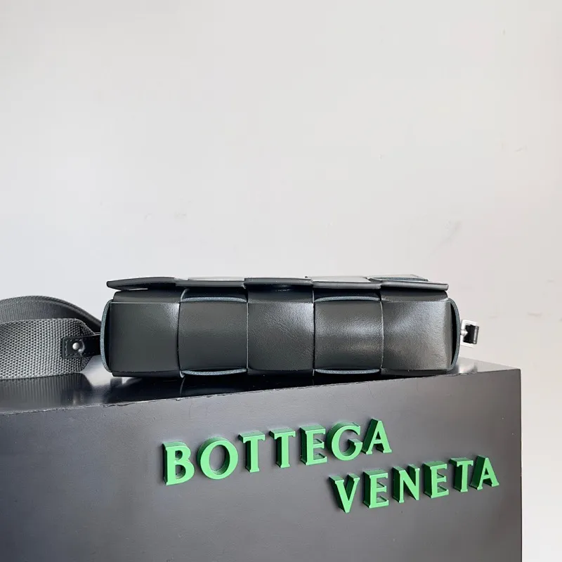 All categories 💚 Authentic bags 💚 BV 2025 new BV crossbody bag